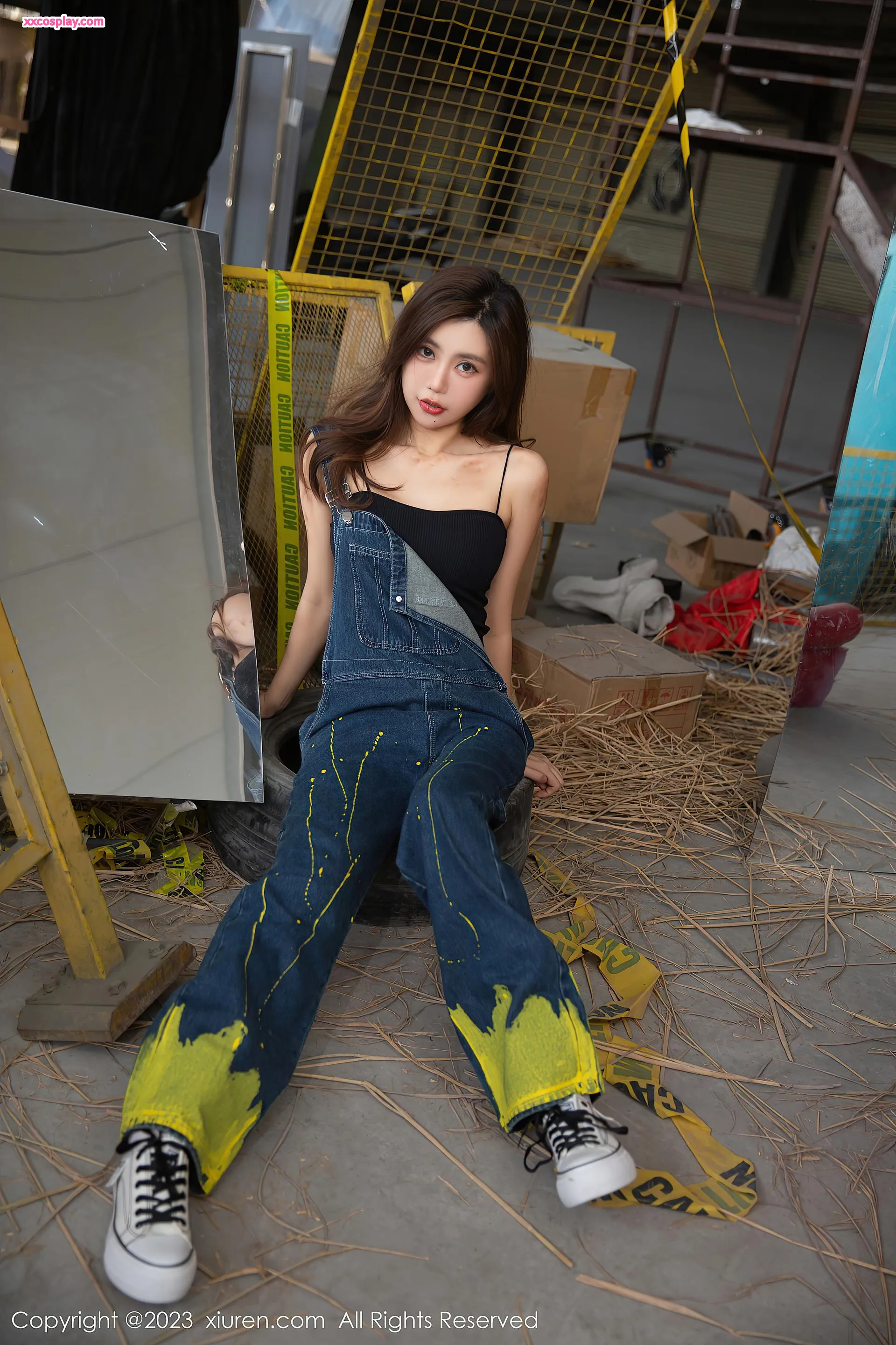 Qilijia Ula: Tukso ng Caution Tape sa Bodega